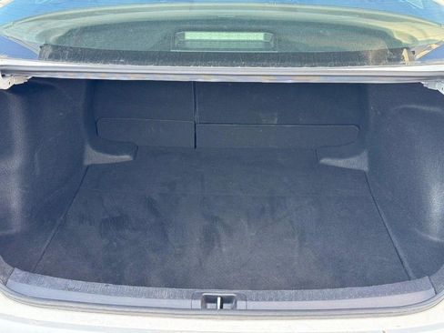 Used 2024 Toyota Corolla LE image 4