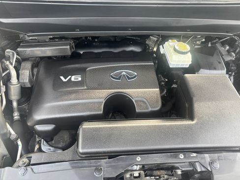 Used 2019 INFINITI QX60 Luxe w/ Essential Package image 26