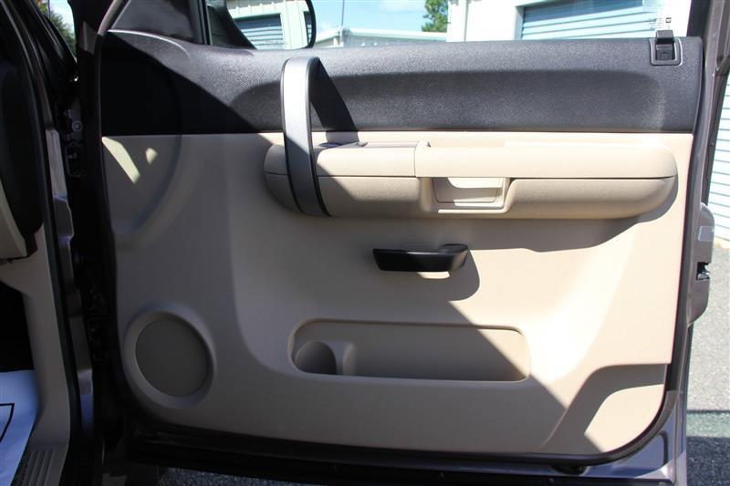 Used 2008 Chevrolet Silverado 1500 LT w/ Power Pack Plus AWD/4WD image 17