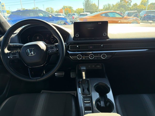 Used 2025 Honda Civic Sport image 11
