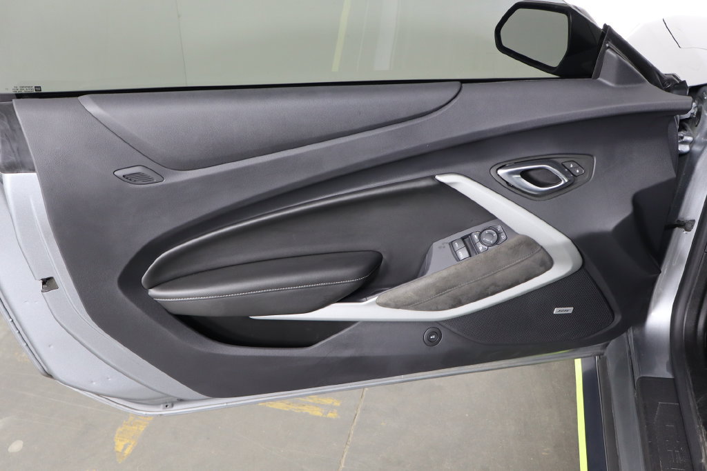 Used 2023 Chevrolet Camaro LT RWD image 19