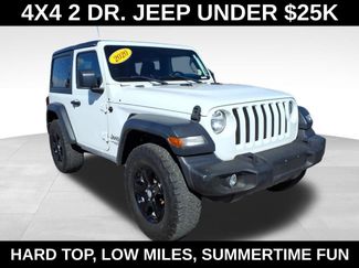 Used 2020 Jeep Wrangler Sport AWD/4WD video 2
