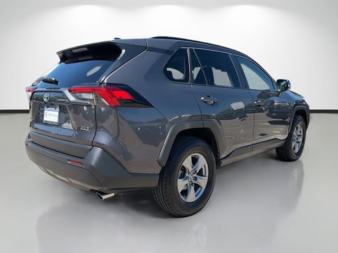 Used 2025 Toyota RAV4 XLE image 3