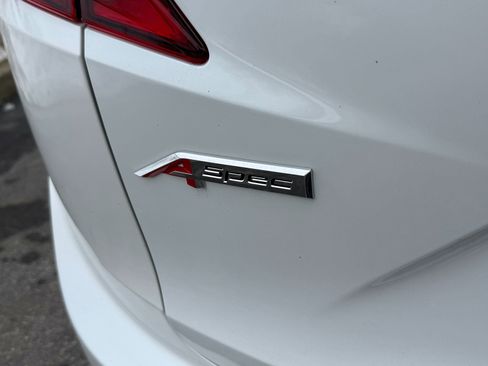 Used 2023 Acura RDX A-Spec image 9