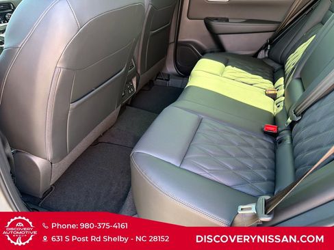 New 2026 Nissan Rogue Platinum w/ Platinum Premium Package AWD/4WD image 30