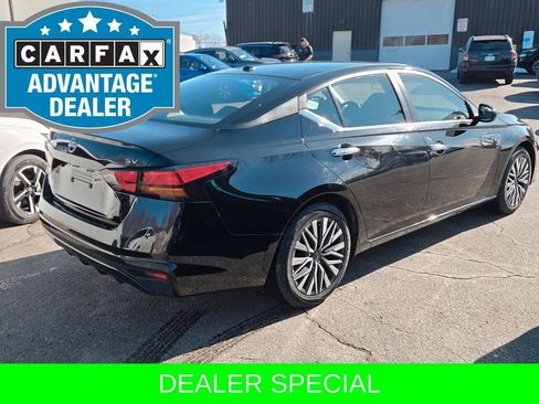 Used 2023 Nissan Altima 2.5 SV image 6
