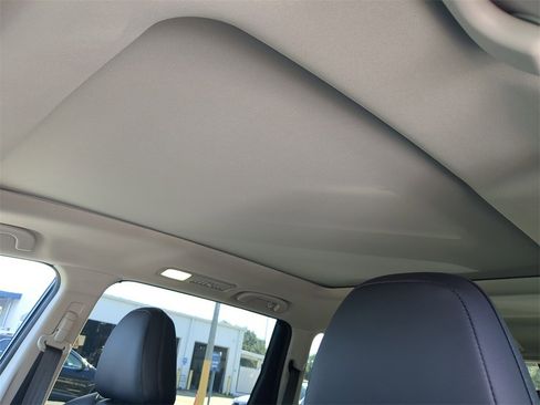 Certified 2025 Subaru Ascent Touring image 22