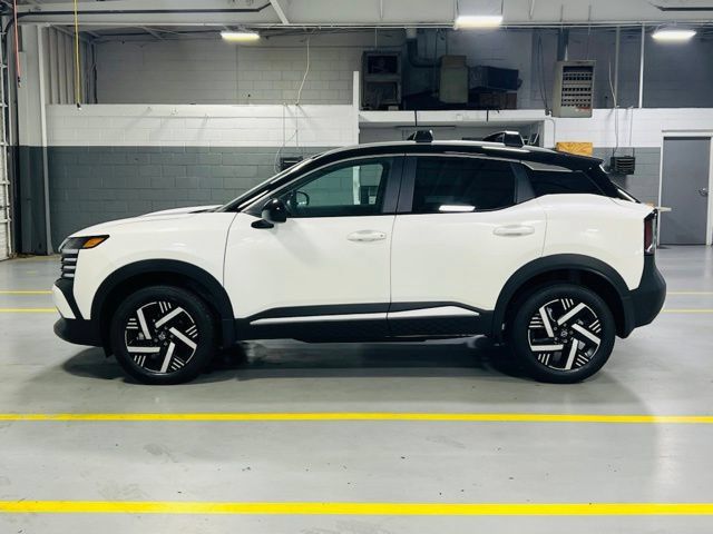 New 2026 Nissan Kicks SV w/ Interior Electronics Package FWD image 13