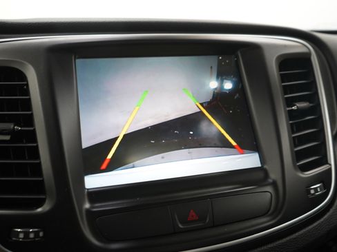 Used 2016 Chrysler 200 Limited w/ Anniversary Edition FWD image 26