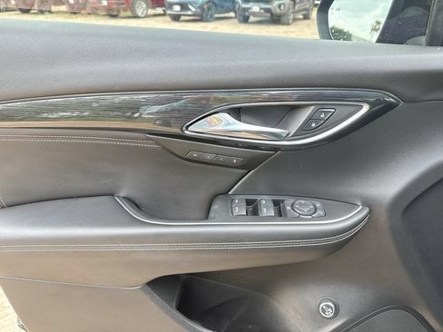Used 2023 Buick Envision Essence w/ Sport Touring Package AWD/4WD image 9