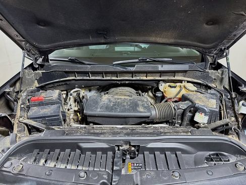 Certified 2019 Chevrolet Silverado 1500 LT Trail Boss AWD/4WD image 29