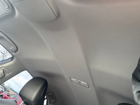 Used 2024 Toyota Camry SE image 22