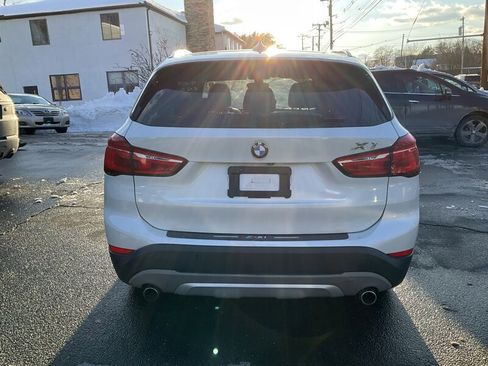 Used 2017 BMW X1 xDrive28i image 6