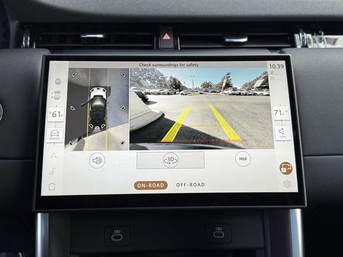 New 2025 Land Rover Discovery Sport S image 24