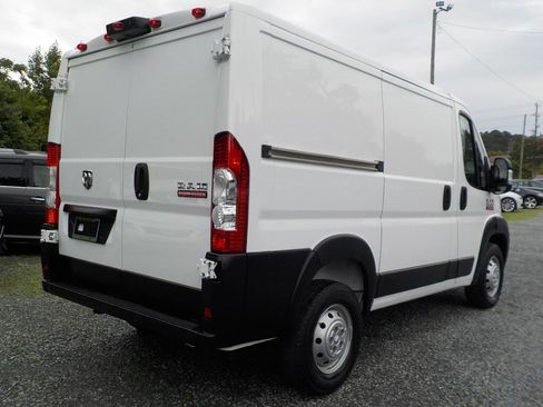 Used 2020 RAM ProMaster 1500 w/ Interior Convenience Group FWD image 5