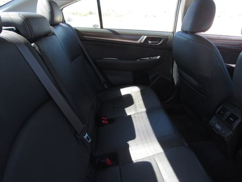 Used 2018 Subaru Legacy 3.6R Limited image 12