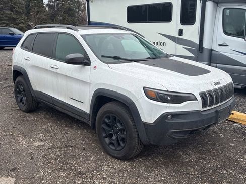 Used 2021 Jeep Cherokee Trailhawk w/ Sun, Sound & Nav Group image 11