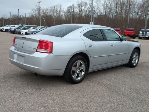 Used 2010 Dodge Charger SXT image 8