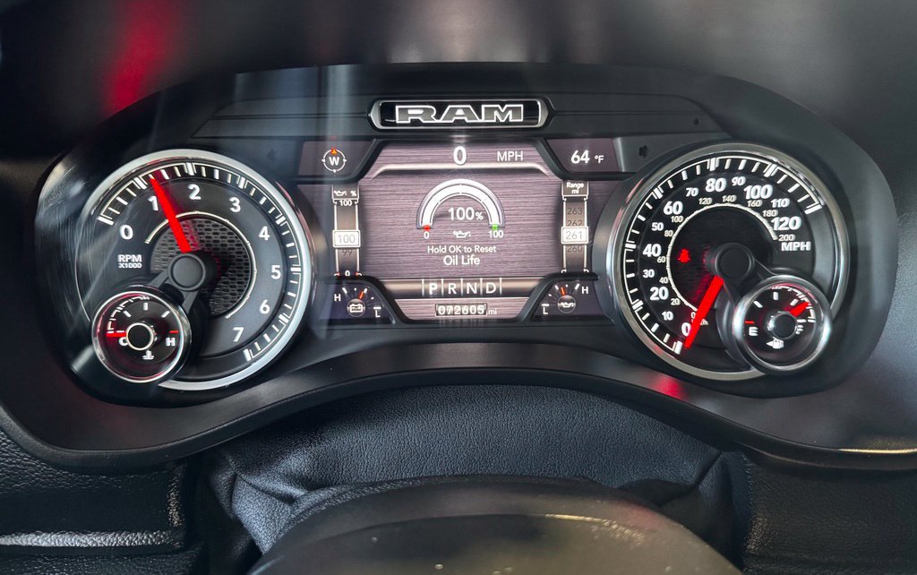 Used 2020 RAM 1500 Laramie AWD/4WD image 30
