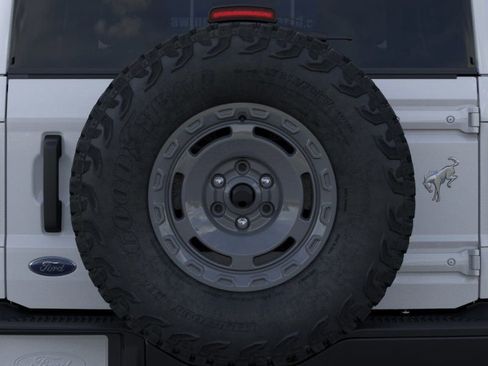 New 2025 Ford Bronco Badlands w/ Sasquatch Package AWD/4WD image 24