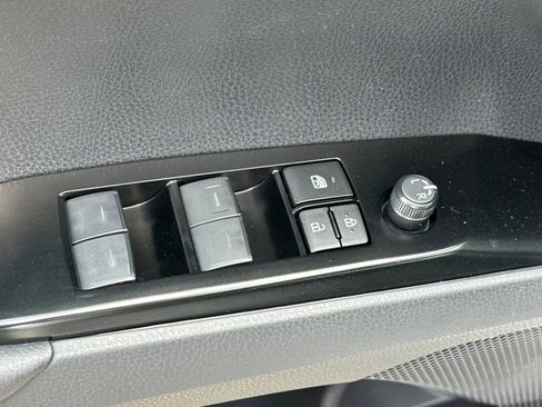 New 2026 Toyota Camry Hybrid image 12