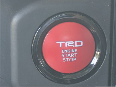 Used 2024 Toyota Tacoma TRD Off-Road AWD/4WD image 31
