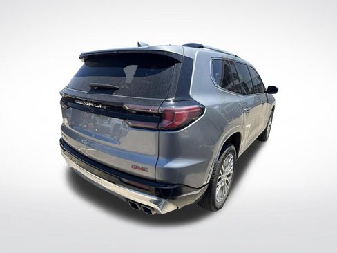 Used 2024 GMC Acadia Denali FWD image 7