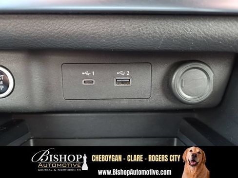 Used 2023 Nissan Rogue SV AWD/4WD image 16