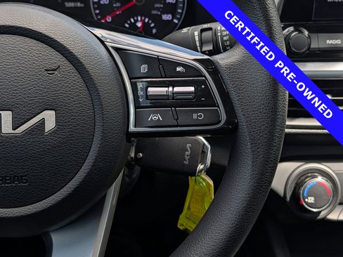 Used 2023 Kia Forte LXS w/ LXS Technology Package FWD image 24