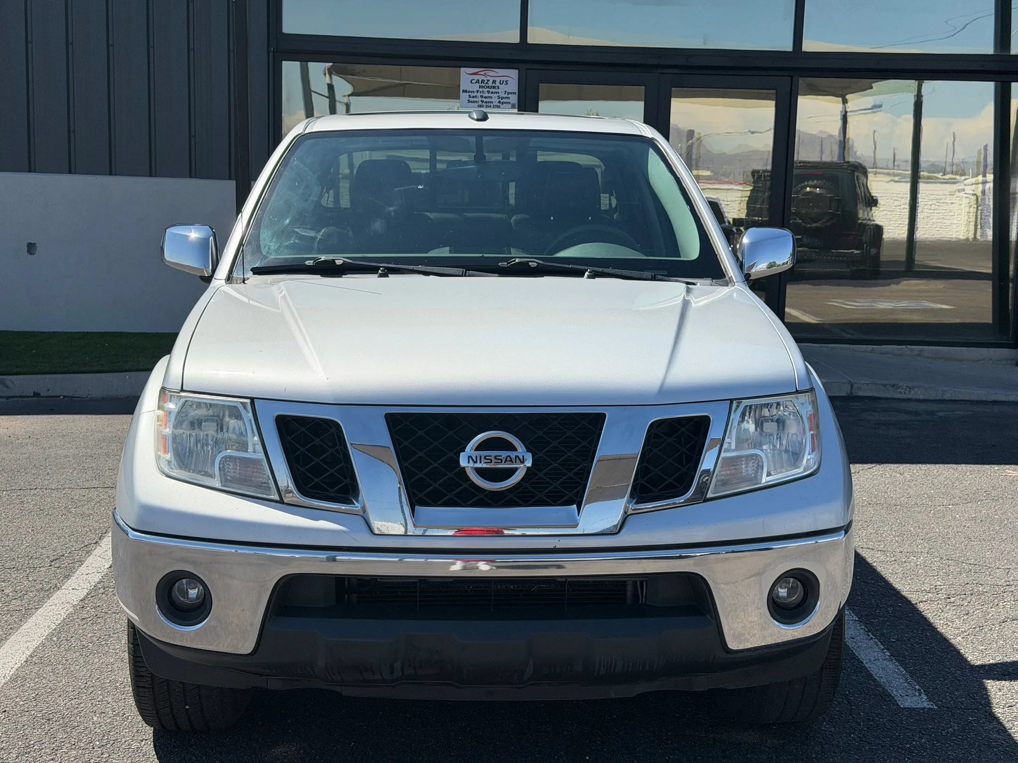 Used 2019 Nissan Frontier SL RWD image 8
