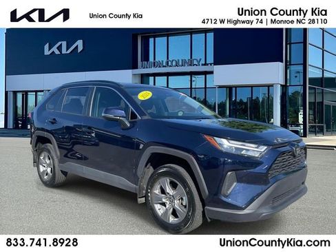 Used 2024 Toyota RAV4 XLE FWD image 1