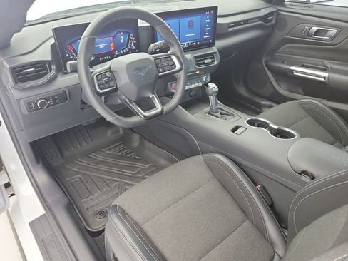 Used 2024 Ford Mustang Coupe RWD image 11