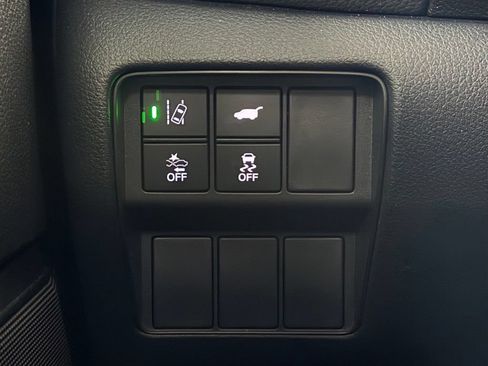 Used 2022 Honda CR-V Touring image 14