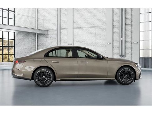 New 2026 Mercedes-Benz E 350 4MATIC Sedan image 17