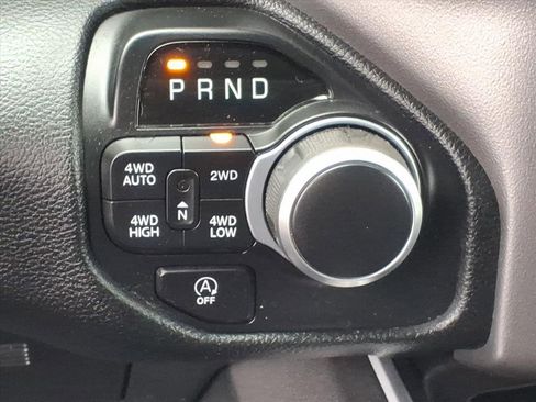 Used 2020 RAM 1500 Big Horn image 8