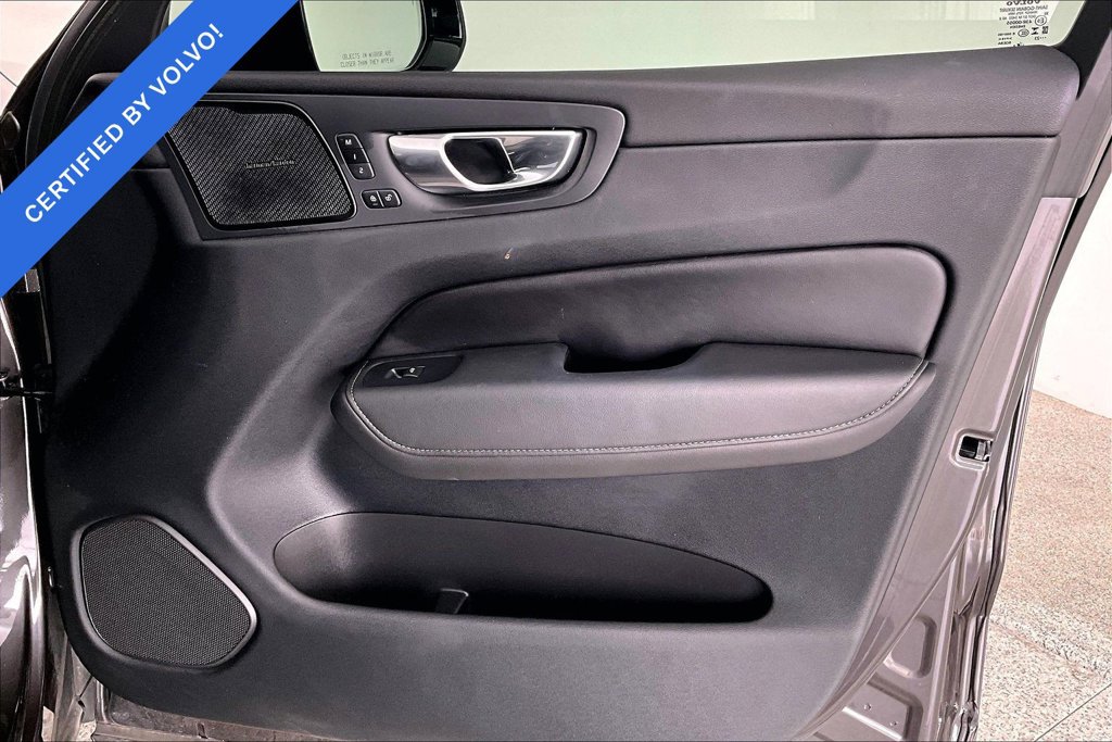 Certified 2023 Volvo XC60 T8 Ultimate w/ Climate Package AWD/4WD image 22