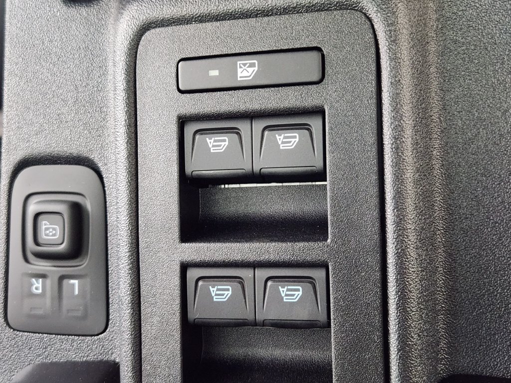 New 2026 Ford Bronco Outer Banks w/ Sasquatch Package AWD/4WD image 17