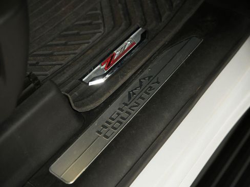 Certified 2024 Chevrolet Silverado 3500 High Country w/ High Country Premium Package AWD/4WD image 31
