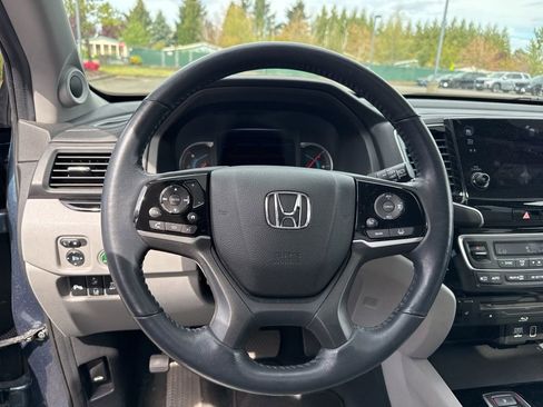 Used 2021 Honda Pilot Touring image 10