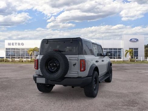 New 2026 Ford Bronco Outer Banks w/ Black Appearance Package AWD/4WD image 8