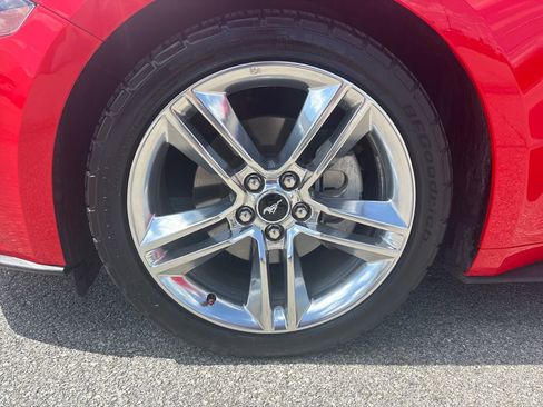 Used 2020 Ford Mustang Premium w/ Equipment Group 201A image 33