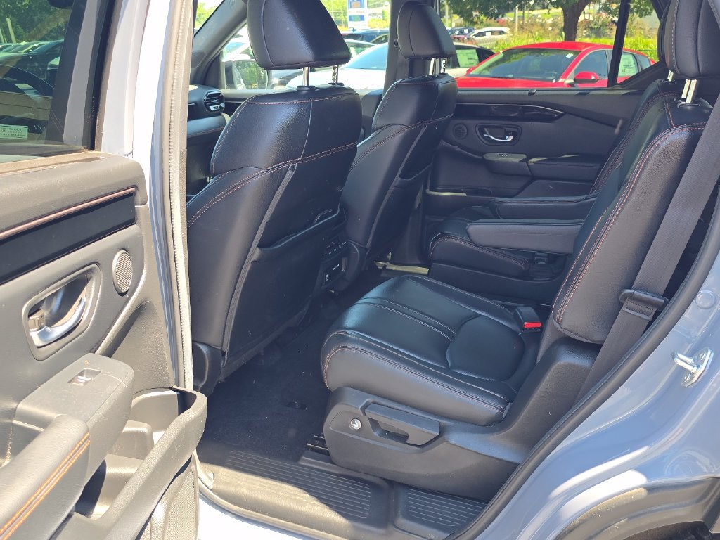 Used 2024 Honda Pilot TrailSport image 13