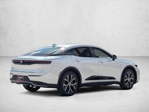 New 2026 Toyota Crown XLE image 2