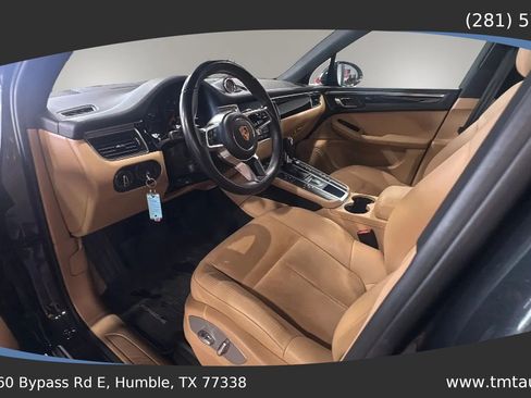 Used 2018 Porsche Macan Sport Edition AWD/4WD image 16
