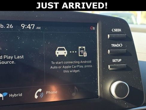 Certified 2022 Hyundai Elantra Blue image 18