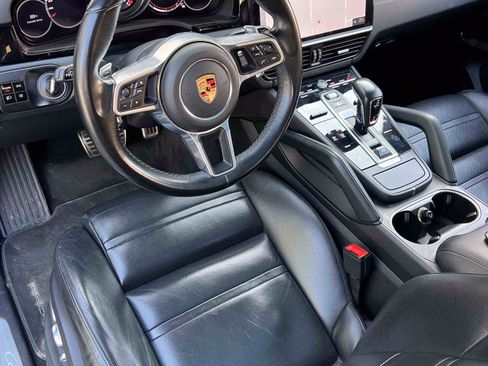 Used 2019 Porsche Cayenne S AWD/4WD image 20
