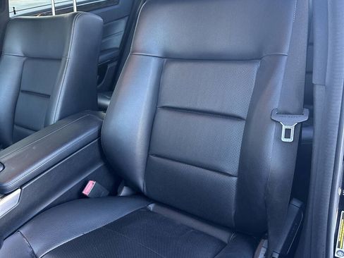 Used 2014 Mercedes-Benz E 350 Sedan image 27