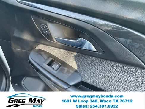 Used 2023 Chevrolet TrailBlazer LS FWD image 30