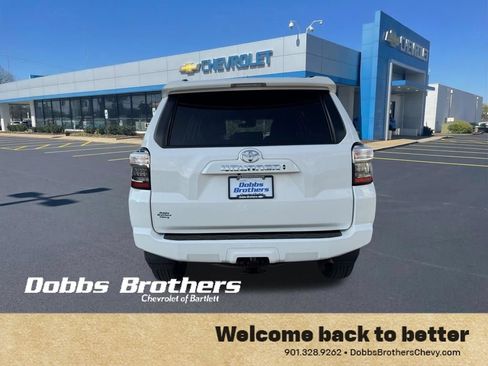 Used 2024 Toyota 4Runner SR5 Premium AWD/4WD image 7