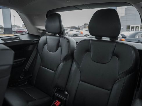 Certified 2023 Volvo XC90 B6 Plus w/ Protection Package Premier image 32